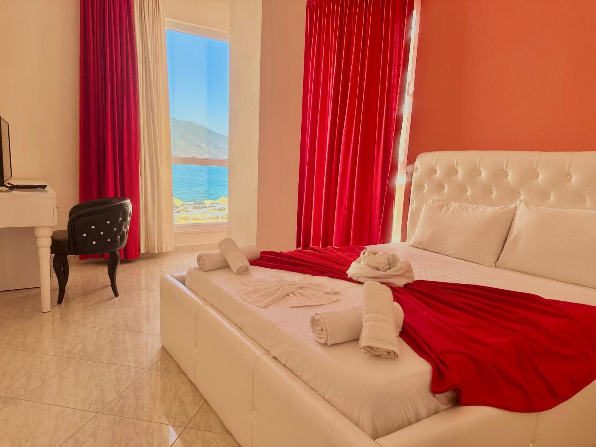 Hotel Garden Radhimë المظهر الخارجي الصورة